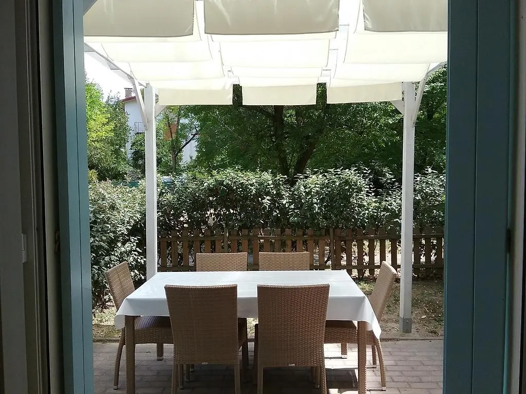 Casa Marialuigia - Appartamenti Solo Per Famiglie Lido di Jesolo Apartment
