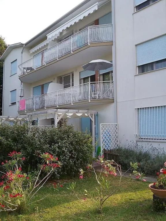Casa Marialuigia - Appartamenti Solo Per Famiglie Lido di Jesolo 0*,