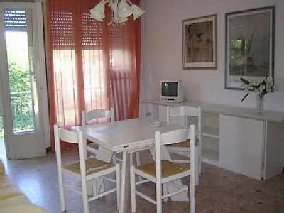 Apartment Casa Marialuigia - Appartamenti Solo Per Famiglie Lido di Jesolo