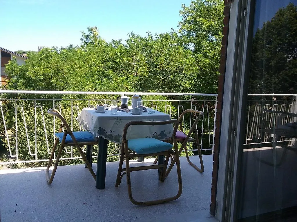 Casa Marialuigia - Appartamenti Solo Per Famiglie Lido di Jesolo 0*,  Italy